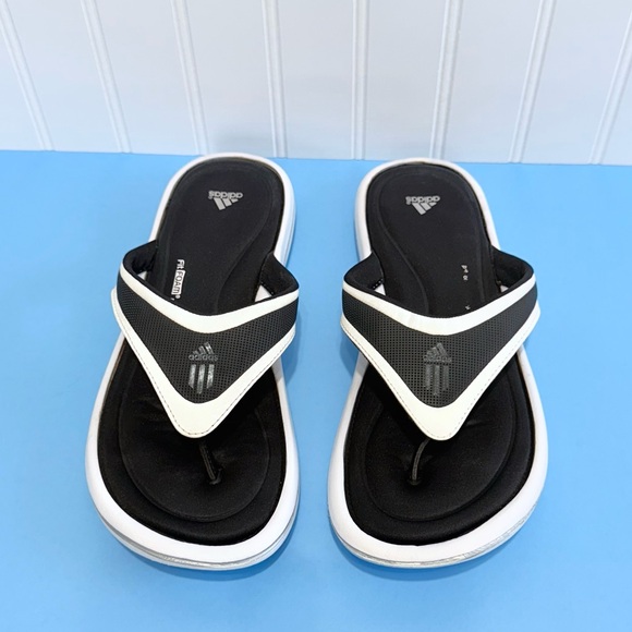 Bundle of Adidas and Skechers sandals, women’s Size 8 - Picture 9 of 17